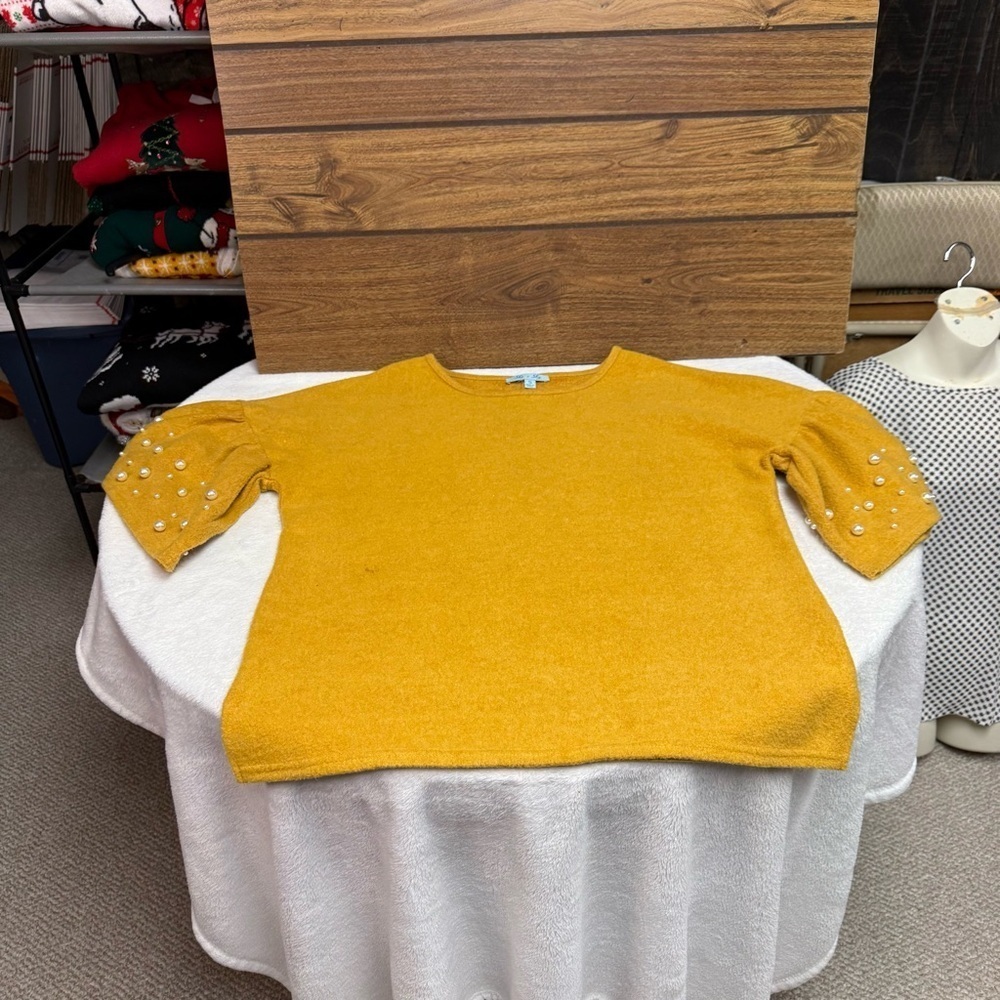 She & Sky size small oversized Mustard Bell Sleeve Top pearl accents - Picture 2 of 7